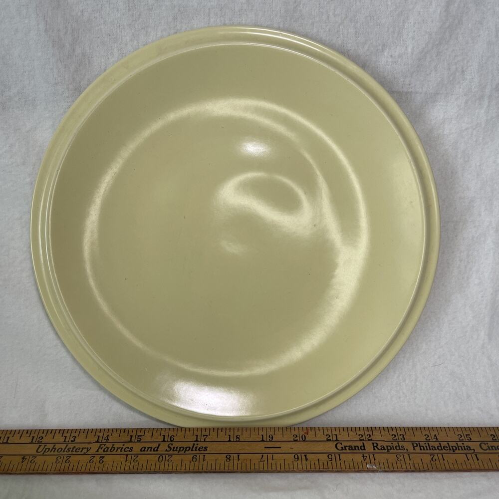 Early California Vernon Kilns Authentic California Pottery Yellow 12" Chop Plate
